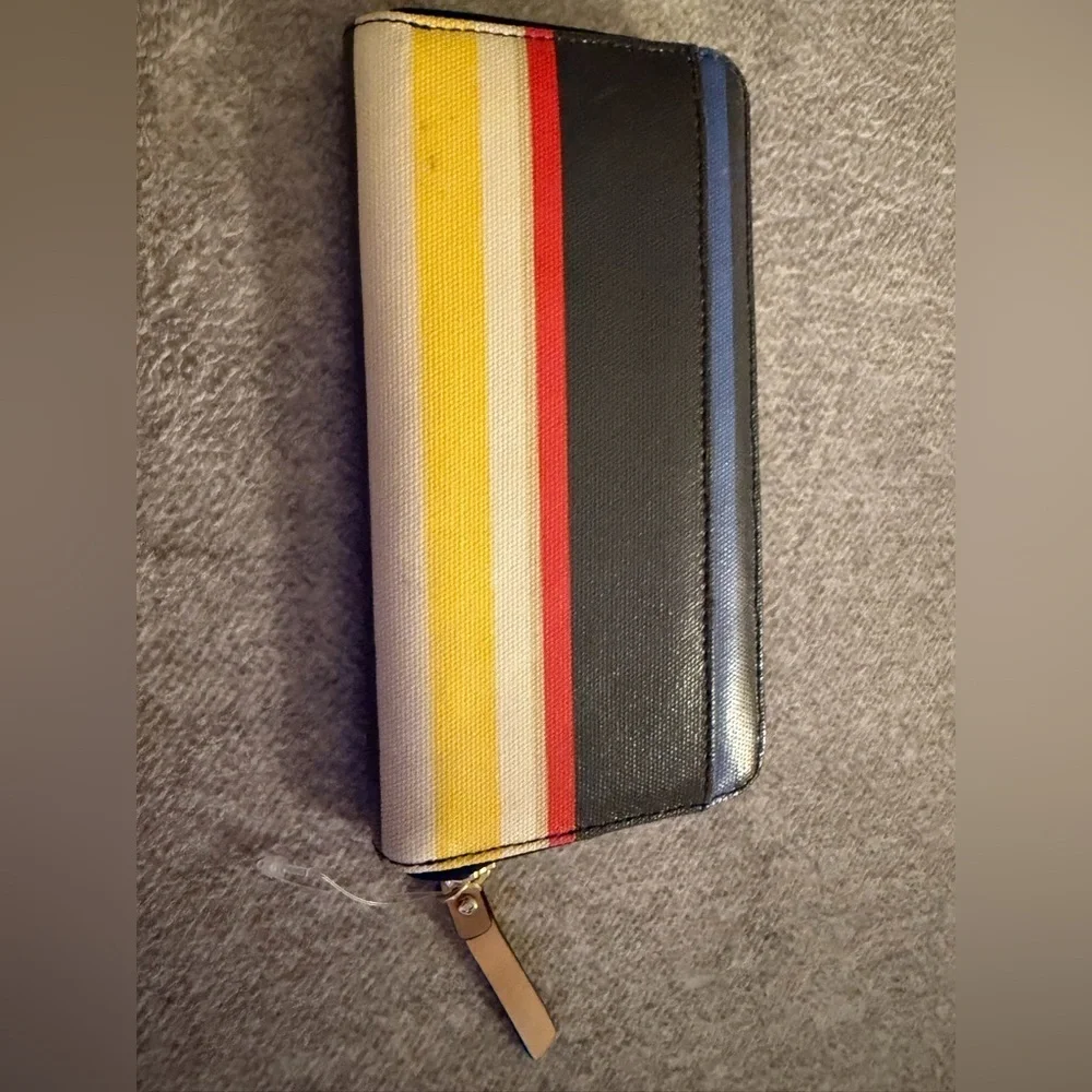 Kate Spade Multicolor wallet
